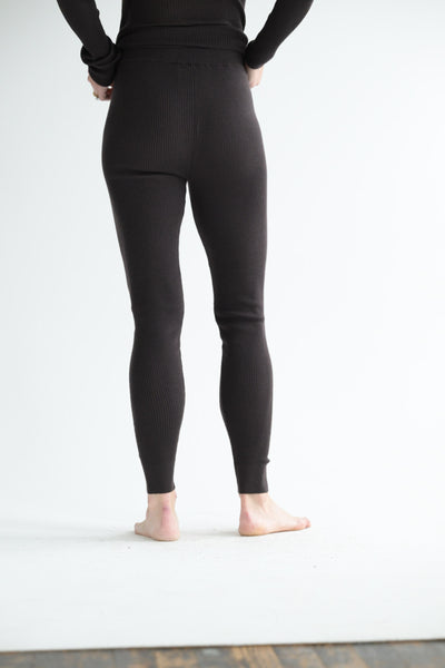 Ribbed Tights in Dark Brown