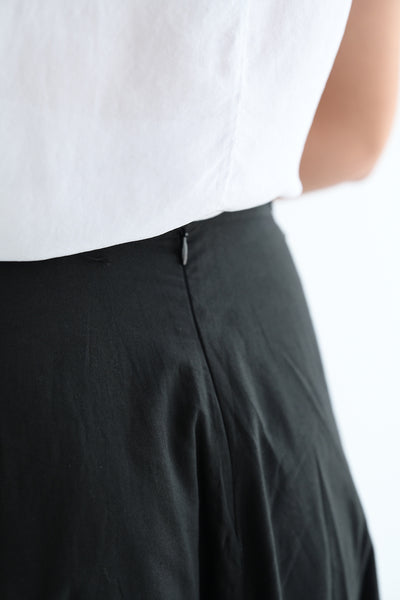 Poplin Skirt in Black