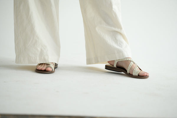 Amera Sandal in Huessa Nappa