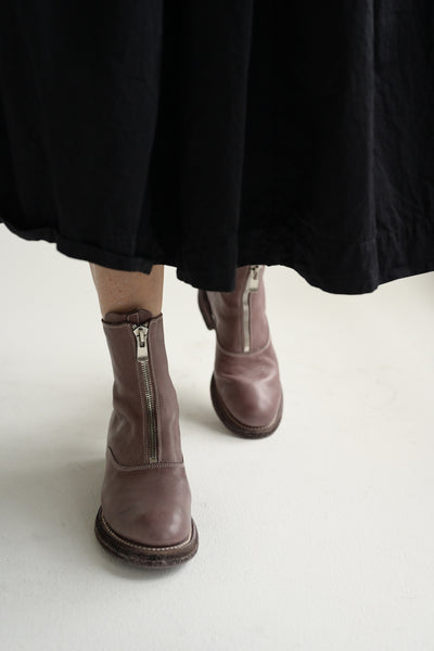 210WZ Front Zip Boot in Pinky Mauve