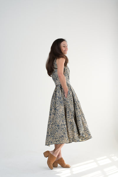 Apron Dress in Flower Print