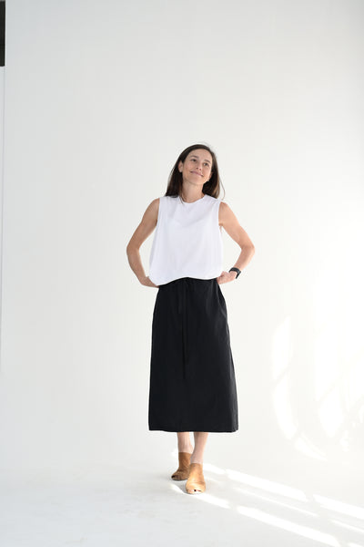 Twisted Skirt Medium Long in Black