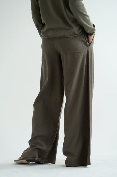Panta Emme in Taupe