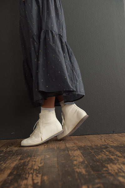 Ladak Dress in Ray's Embroidery Washed Black