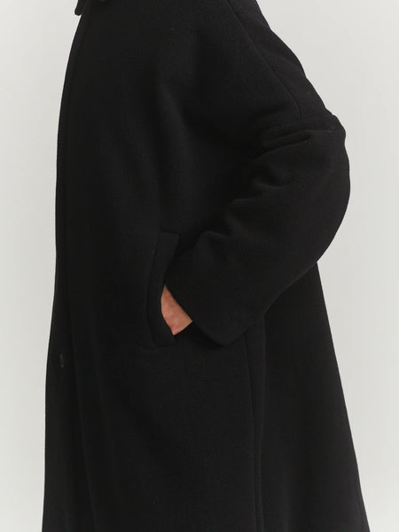 Bib Blobby Cashmere Coat in Black