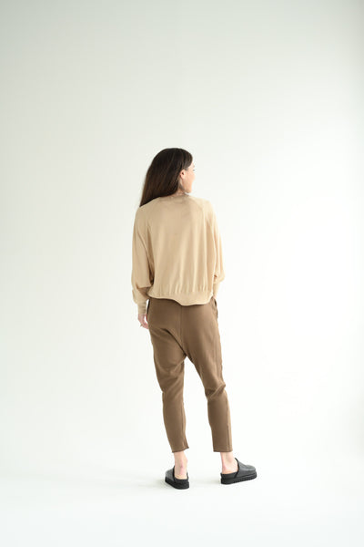 Levity Crewneck in Beige