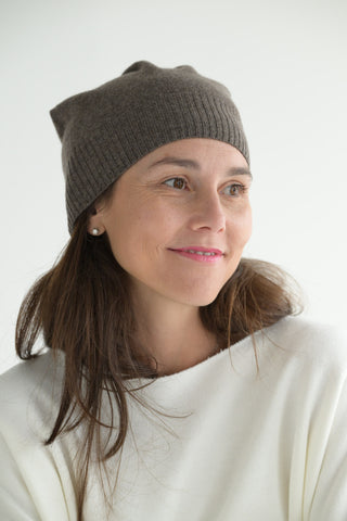 Nicety Hat in Taupe