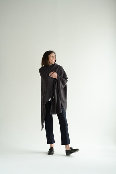 Cashmere Wrap in Mud