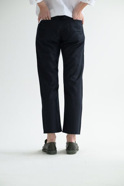 Light Wool Pants in Ink