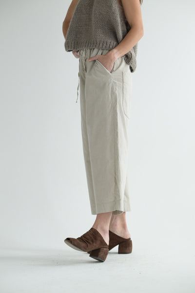 Velvet Wide & Short Trousers in Oatmeal