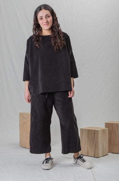 Velvet Wide & Short Trousers in Brown
