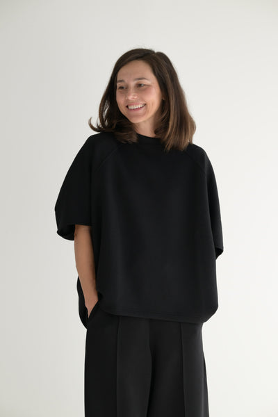 Hellen Pentagon Top in Black