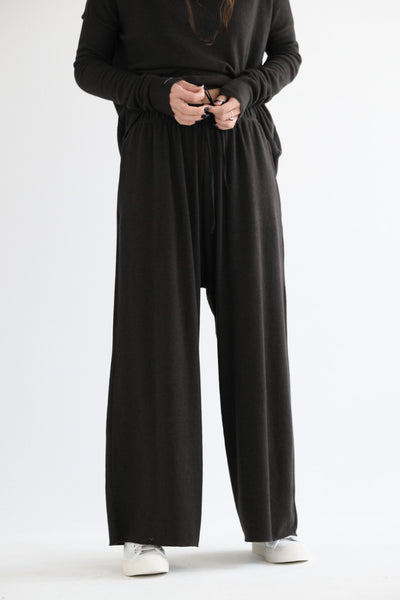 Wide Essential Trousers JP in Brown