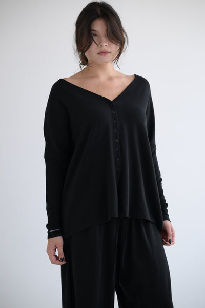 JP Snap Cardigan in Black