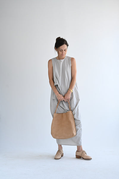 Shopper in Tan