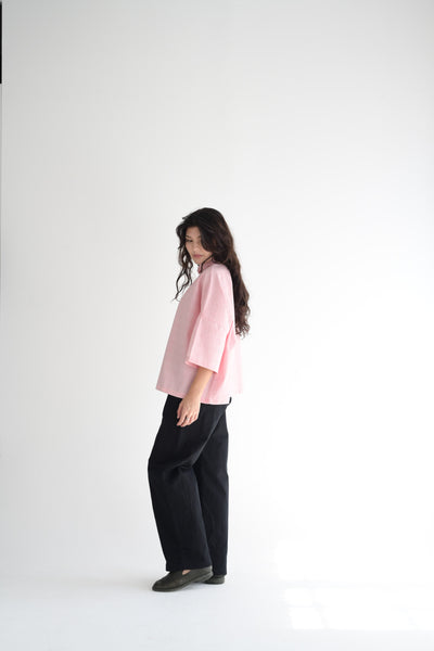 2061 Pants in Black