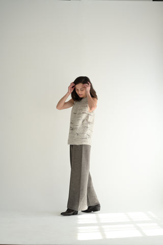 Handknit Threadbare Shell in Carrara