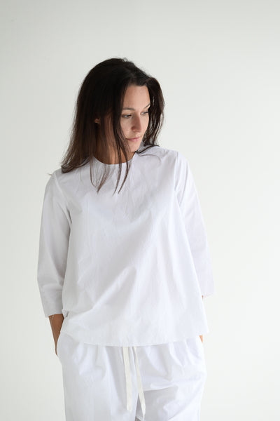 Back Button 3/4 Sleeve Top in White