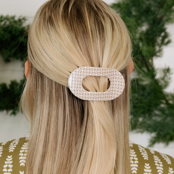 Flat Round Small Clip in Pine & Pearl