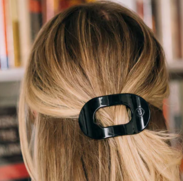 Flat Round Small Clip in Jet Black