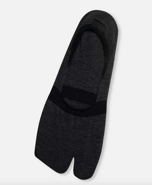 Tabi Cover Socks in Charcoal
