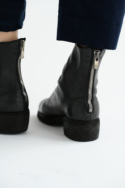 796Z Back Zip Boots in Black