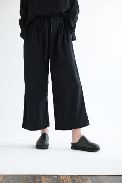 Deep Pocket Wide Leg Flannel Pants in Black