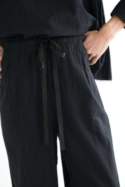 Deep Pocket Wide Leg Flannel Pants in Black