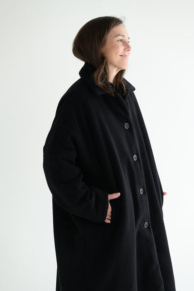 Bib Blobby Cashmere Coat in Black