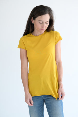 Basica MC Tee in Mustard