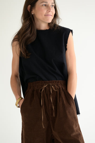 Wide & Short Trousers Velvet in Coffee