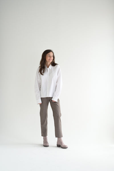 Brit Shirt in White Poplin