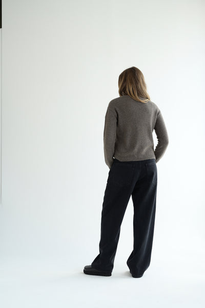 #240 Cashmere Crewneck in Cafe Grey