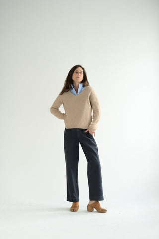 #241 Cashmere V Neck in Sanda
