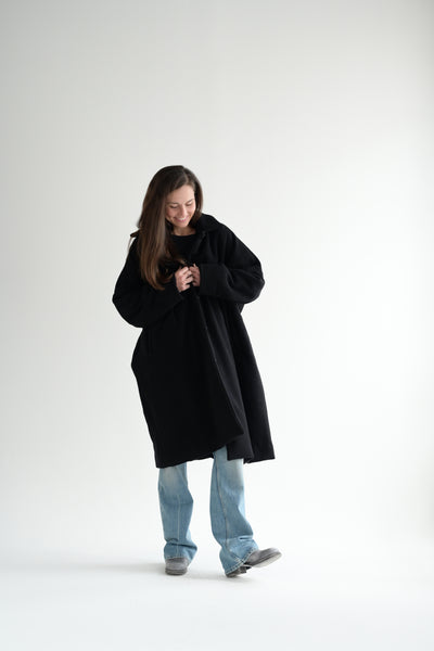 Bib Blobby Cashmere Coat in Black