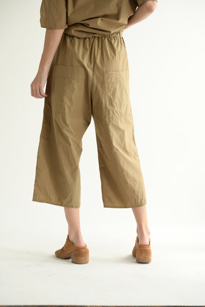 Wide & Short Trousers TC in Gold