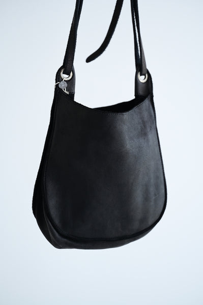 RV04 Shoulder Bag in Black