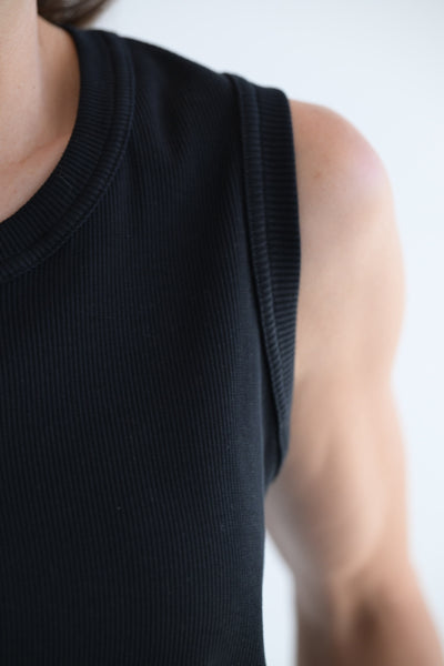 Rib Tank in Black