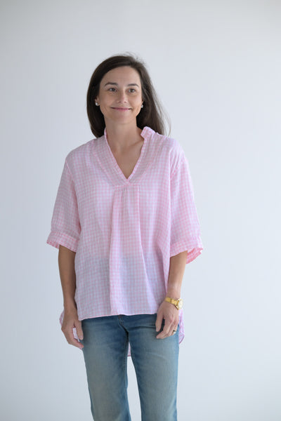 Vera in Pink check