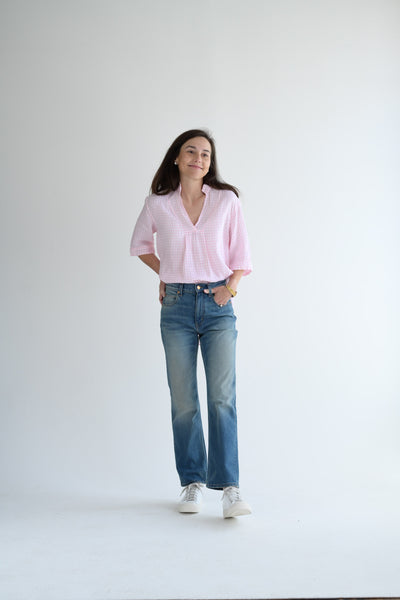 Vera in Pink check