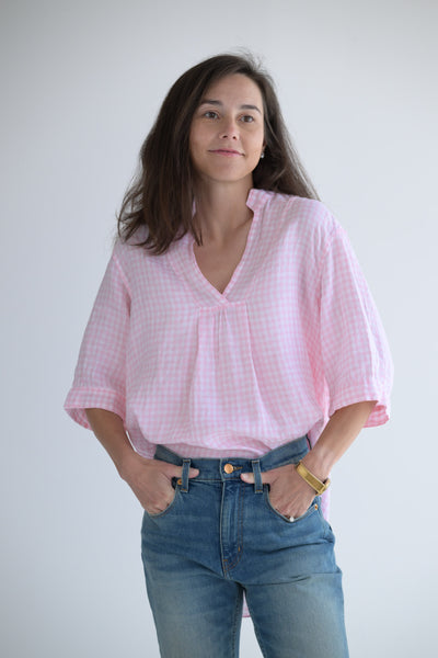 Vera in Pink check