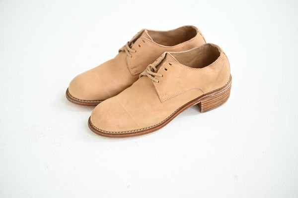 792 Classic Oxdord in Tan
