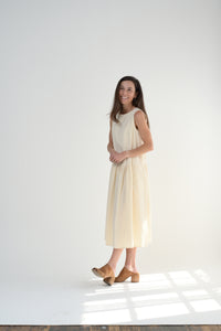 1605 Dress in Natural