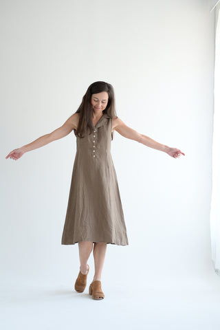 Linen Farm Dress in Brown