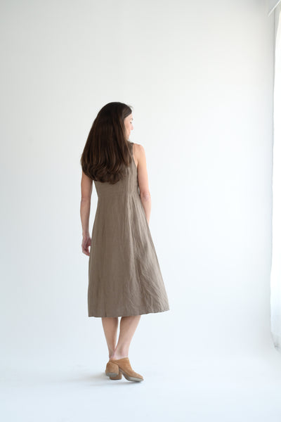 Linen Farm Dress in Brown