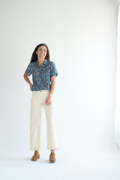Pintuck Shirt in Silk Blue Floral