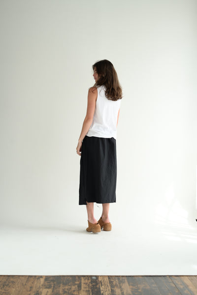 Twisted Skirt Medium Long in Black