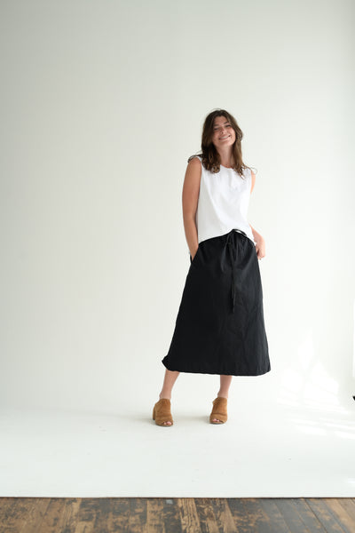 Twisted Skirt Medium Long in Black