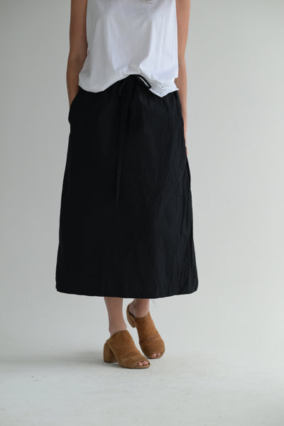 Twisted Skirt Medium Long in Black